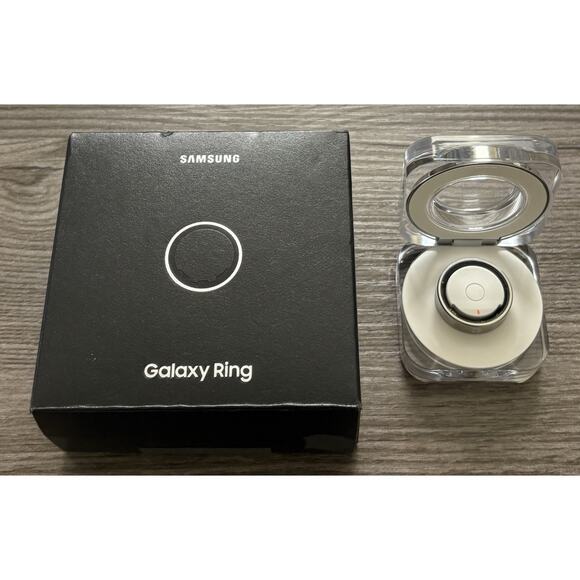 Samsung Galaxy Ring Titanium Silver SM-Q500 AI Smart Ring Size 10
